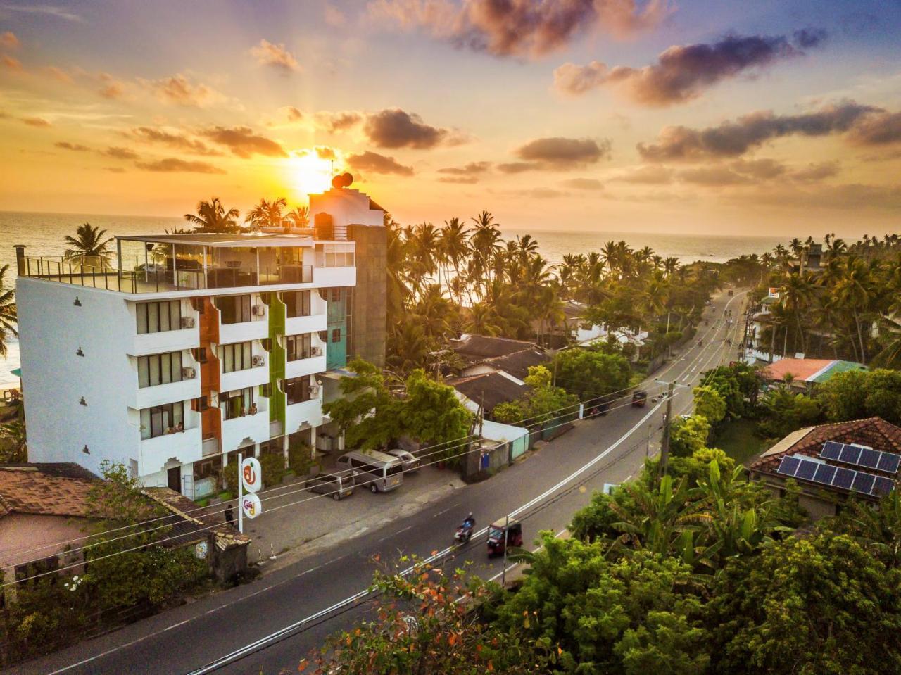 Hotel J Ambalangoda Ambalangoda  Zewnętrze zdjęcie